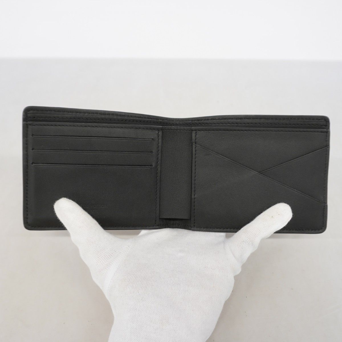 Louis Vuitton Wallet Monogram Shadow Portefeuille Multiple Noir — view 3