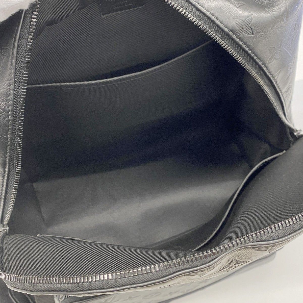 Louis Vuitton Backpack Monogram Shadow Leather Black — view 4