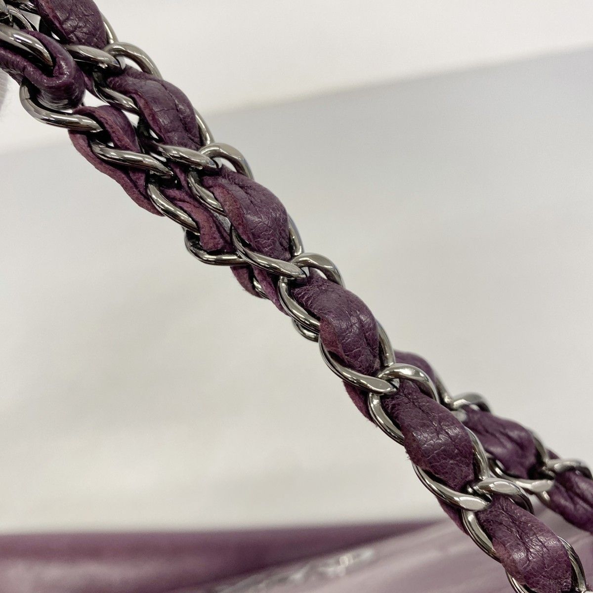 Chanel Shoulder Bag Lambskin Purple Silver — view 8