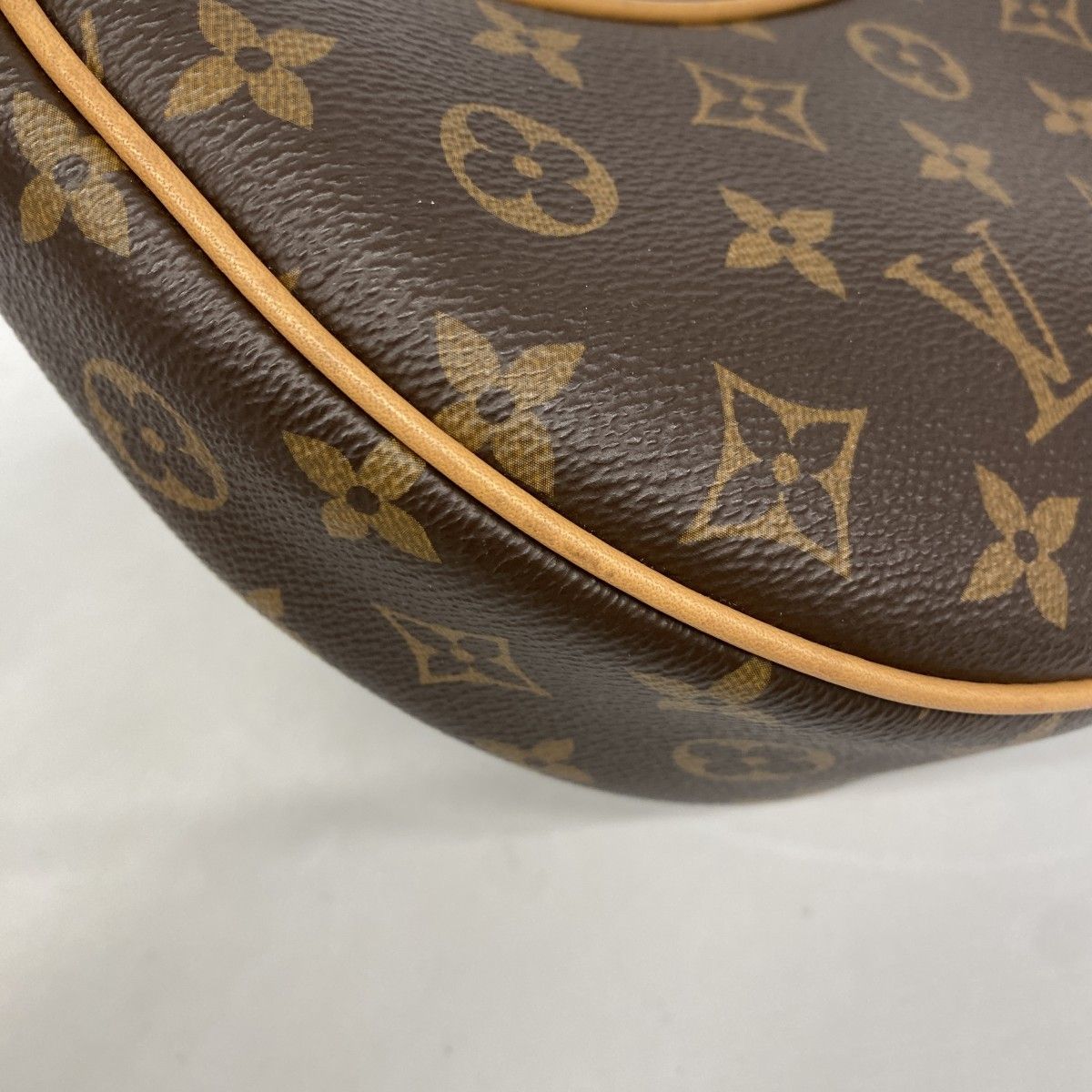 Louis Vuitton Shoulder Bag Monogram Loop Brown — view 6
