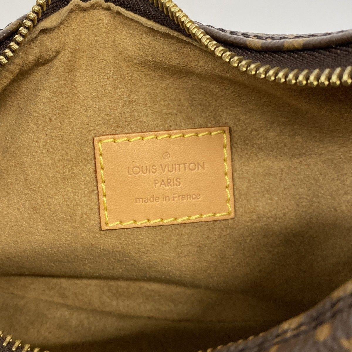 Louis Vuitton Shoulder Bag Monogram Loop Brown — view 4