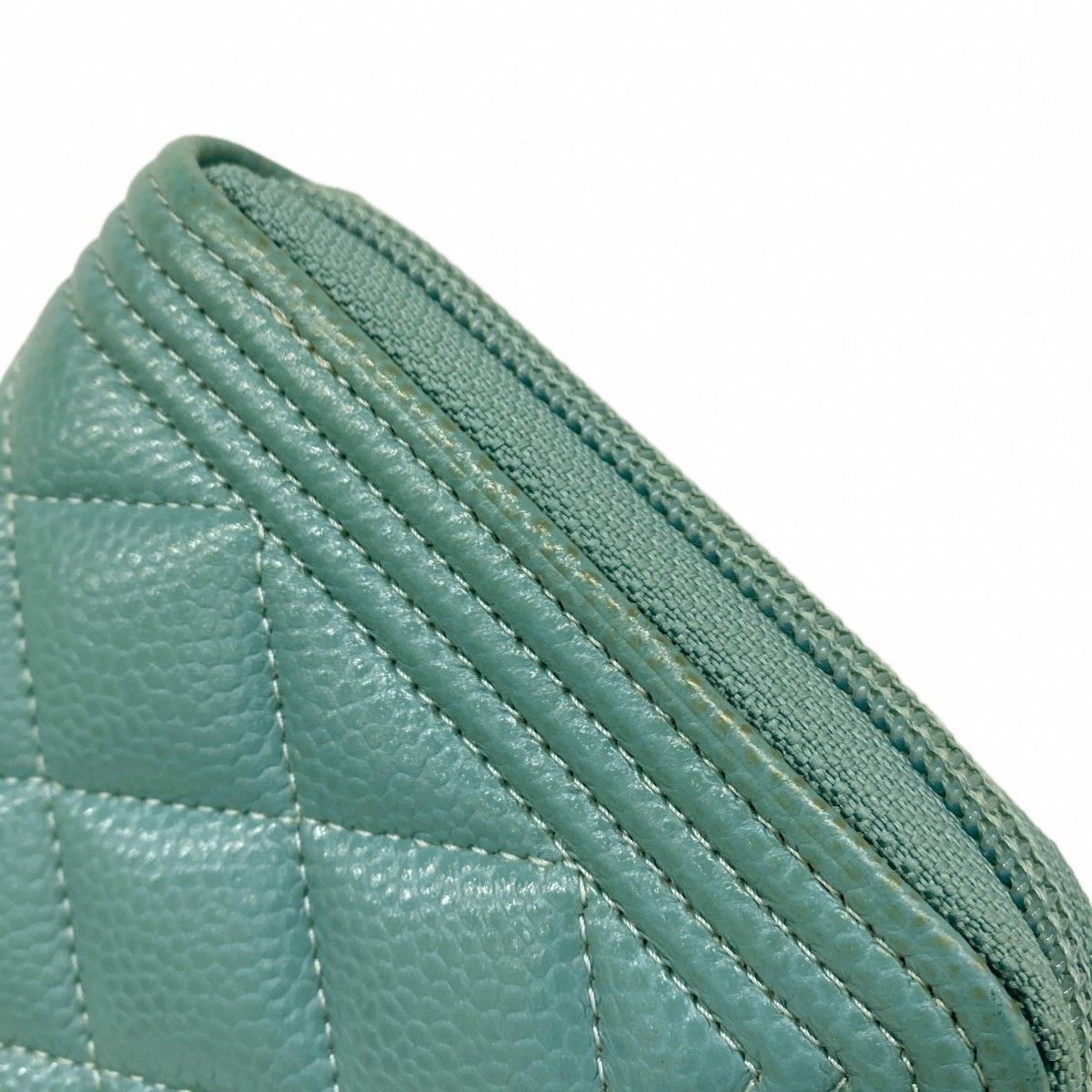 Chanel Wallet Boy Caviar Leather Blue Gold — view 7