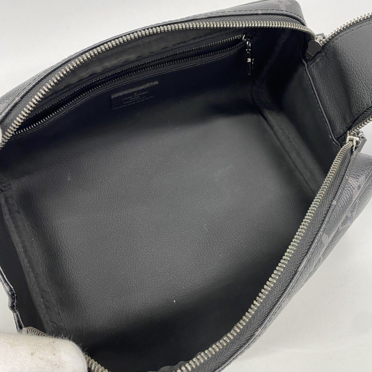 Louis Vuitton Handbag Monogram Eclipse Dopp Kit Black — view 4