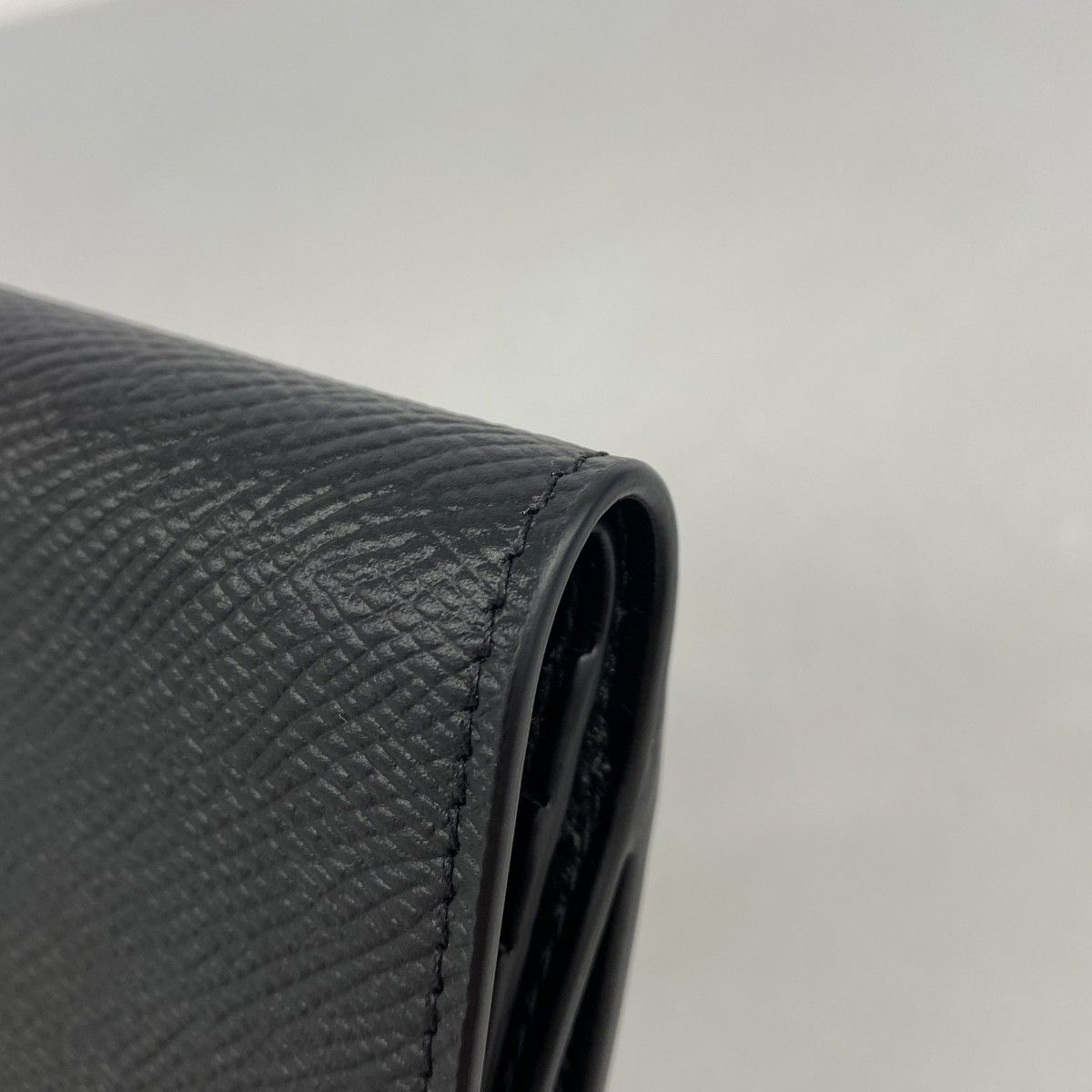 Celine Wallet Leather Black Gold — view 5