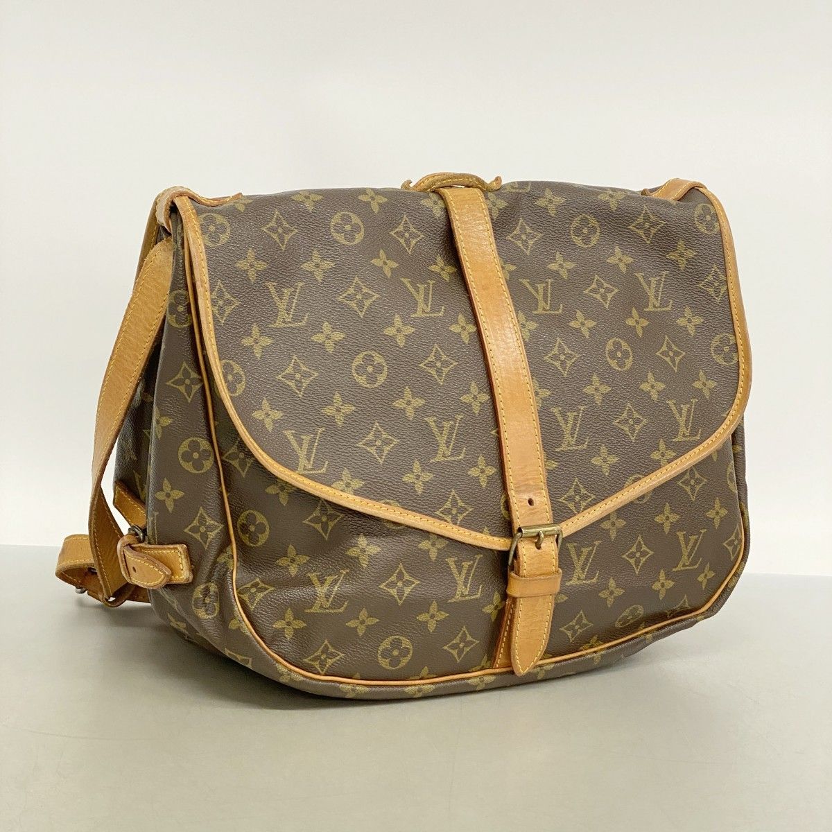 Louis Vuitton Shoulder Bag Monogram Saumur 35 Brown — view 2