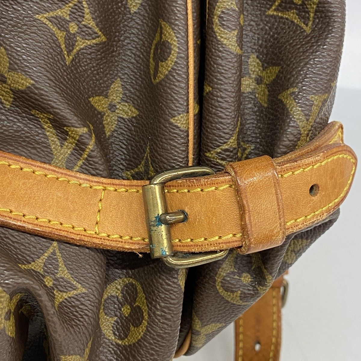 Louis Vuitton Shoulder Bag Monogram Saumur 35 Brown — view 8