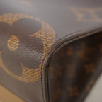 Louis Vuitton Tote Monogram Giant Reverse On The Go MM Brown 2-Way — view 7