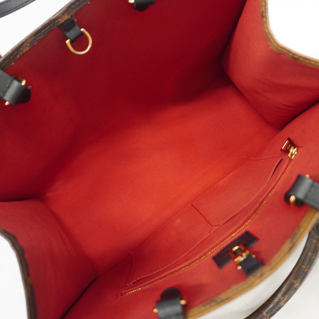 Louis Vuitton Tote Monogram Giant Reverse On The Go MM Brown 2-Way — view 4