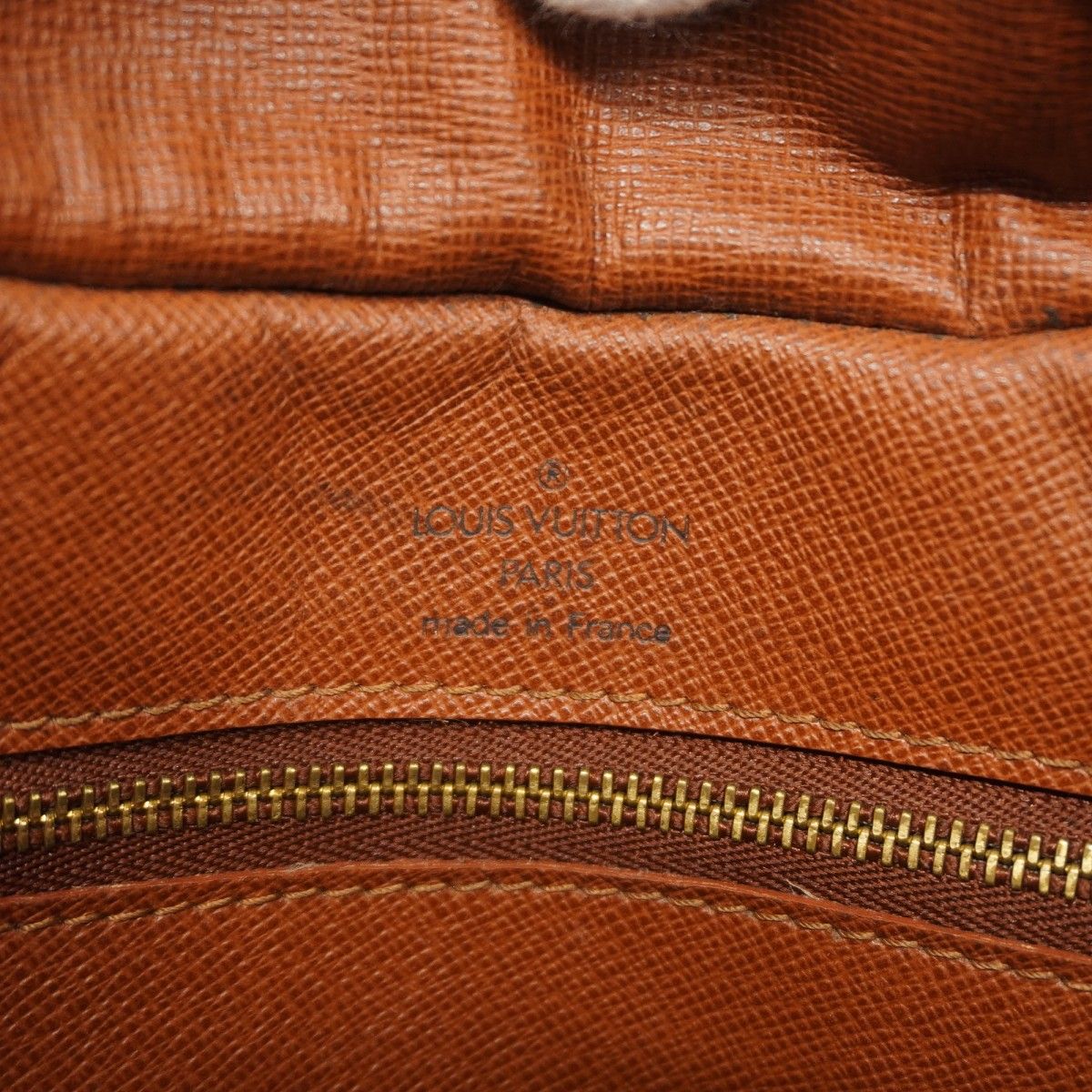 Louis Vuitton Shoulder Bag Monogram Boulogne 30 Brown — view 5