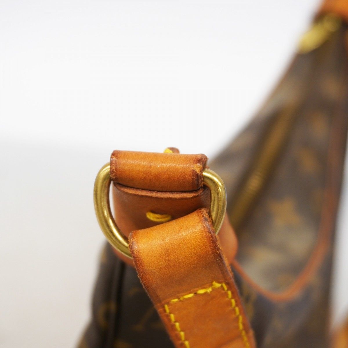 Louis Vuitton Shoulder Bag Monogram Boulogne 30 Brown — view 9