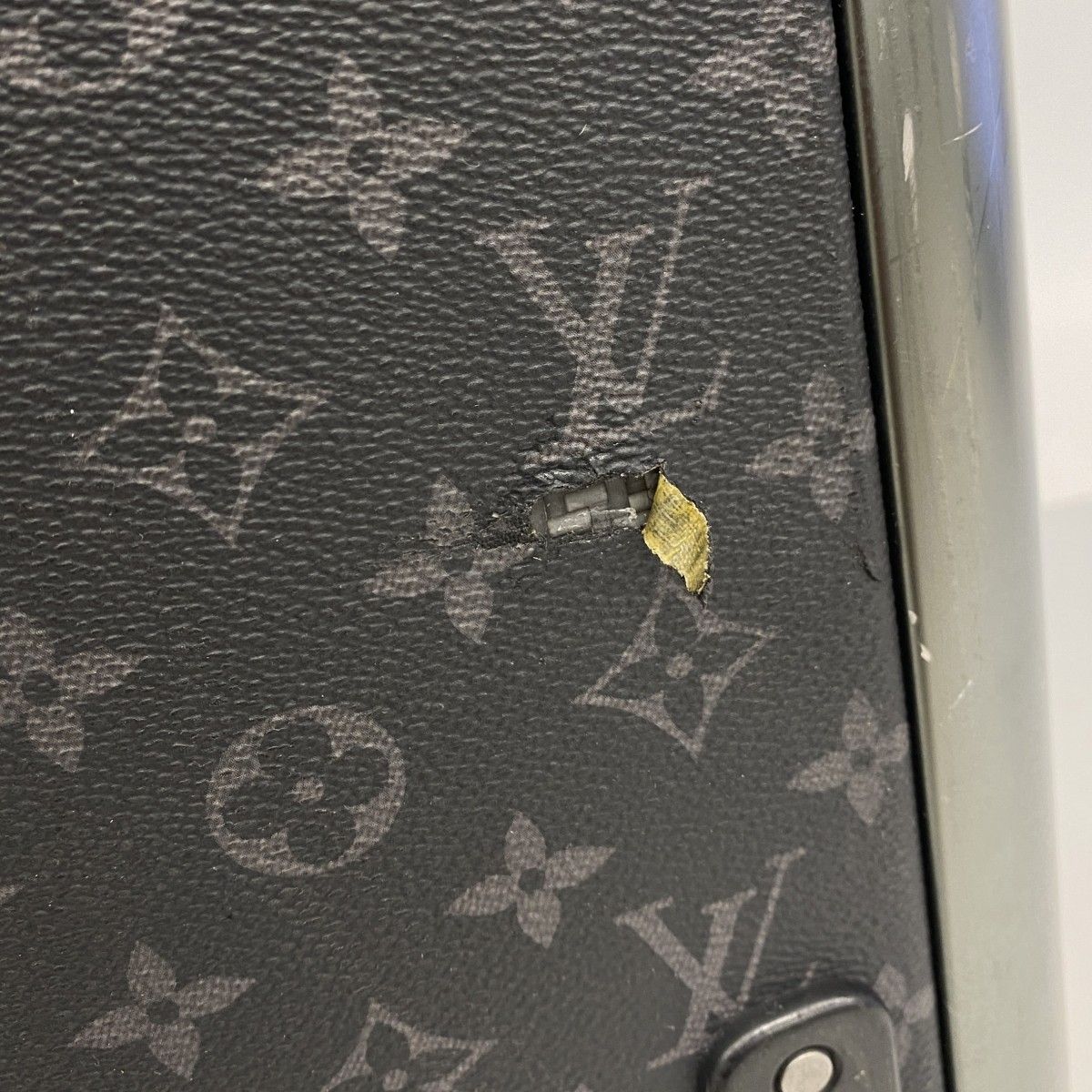 Louis Vuitton Travel Bag Monogram Eclipse Horizon 70 Black — view 6