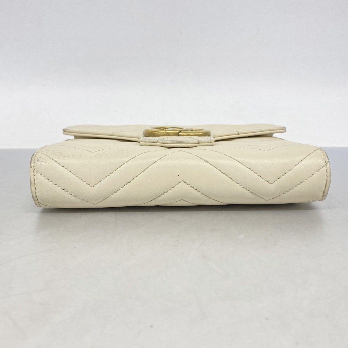 Gucci Shoulder Wallet GG Marmont Leather Ivory Gold — view 3