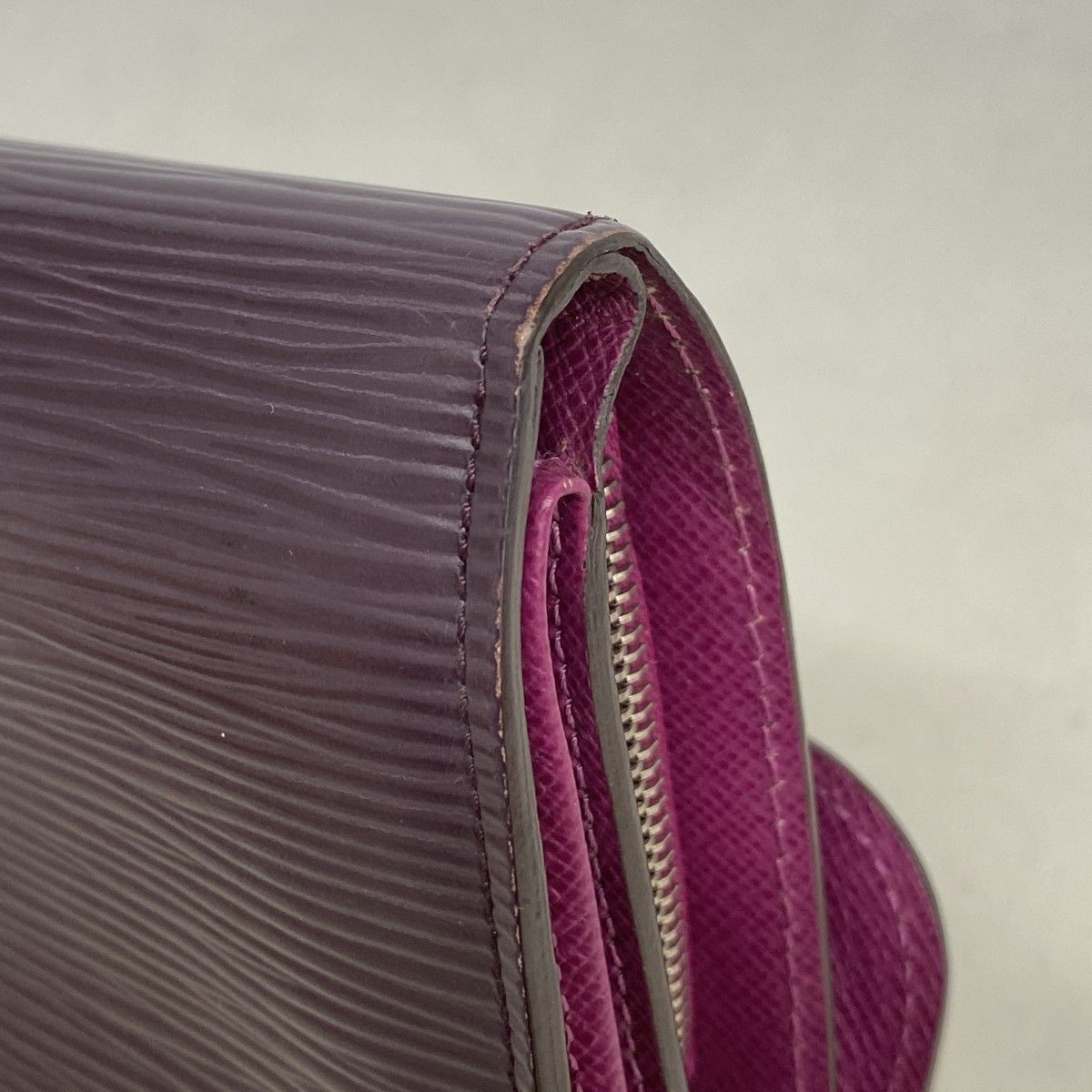 Louis Vuitton Wallet Epi Portefeuille Joy Cassis — view 6