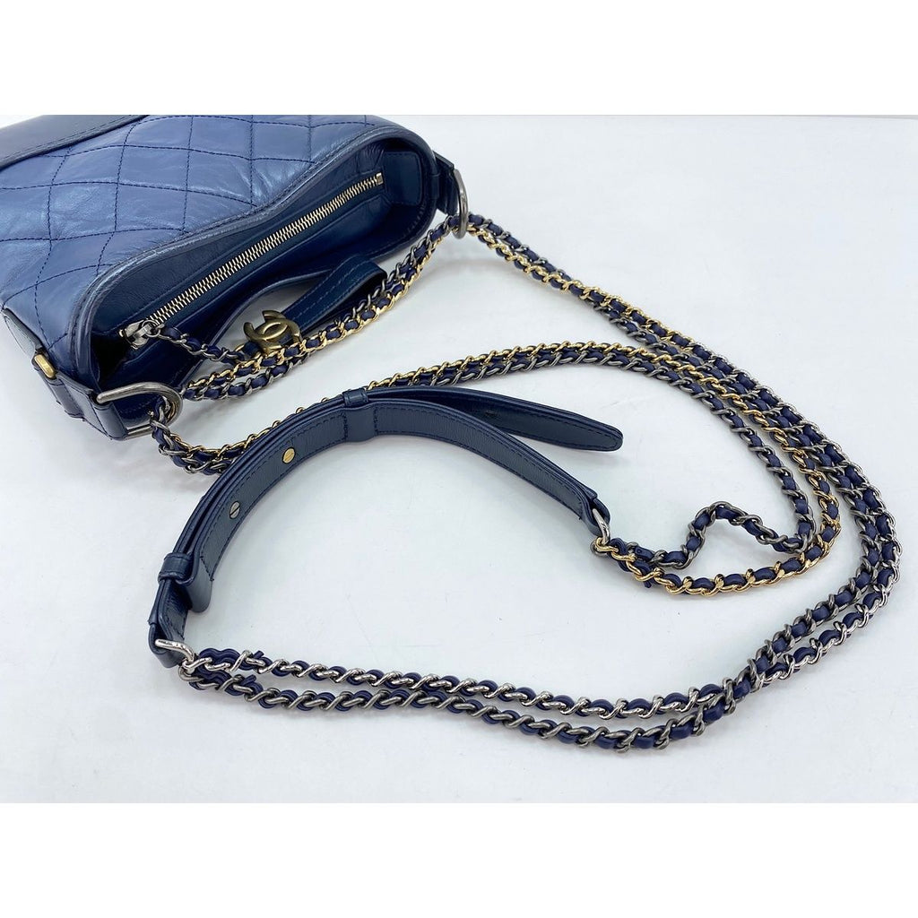 Chanel Shoulder Bag Gabriel — view 9