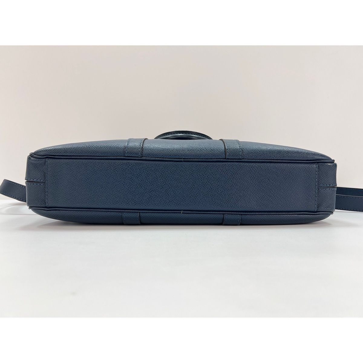 Louis Vuitton Handbag 2-Way Porte Documents Voyage PM — view 7
