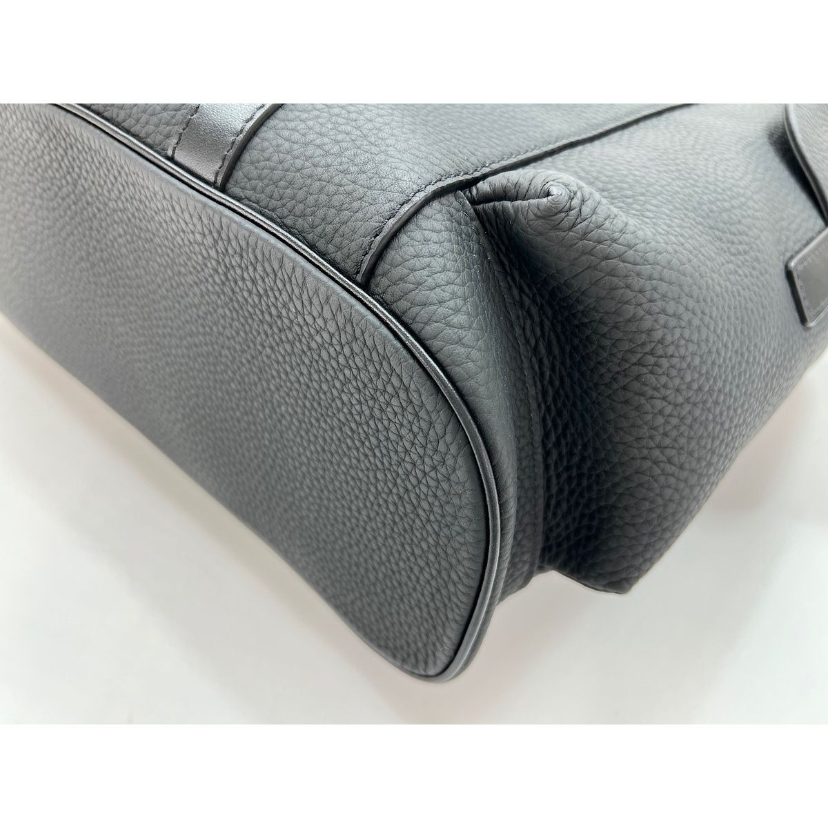 Louis Vuitton Handbag 2-Way Christopher — view 7