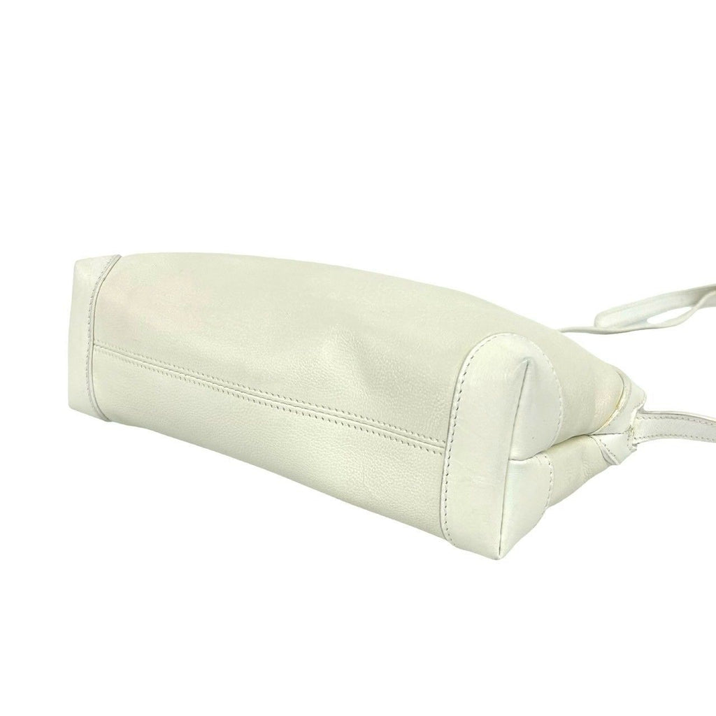 Gucci Vintage GG Logo Leather Mini Shoulder Bag Pochette White — view 8