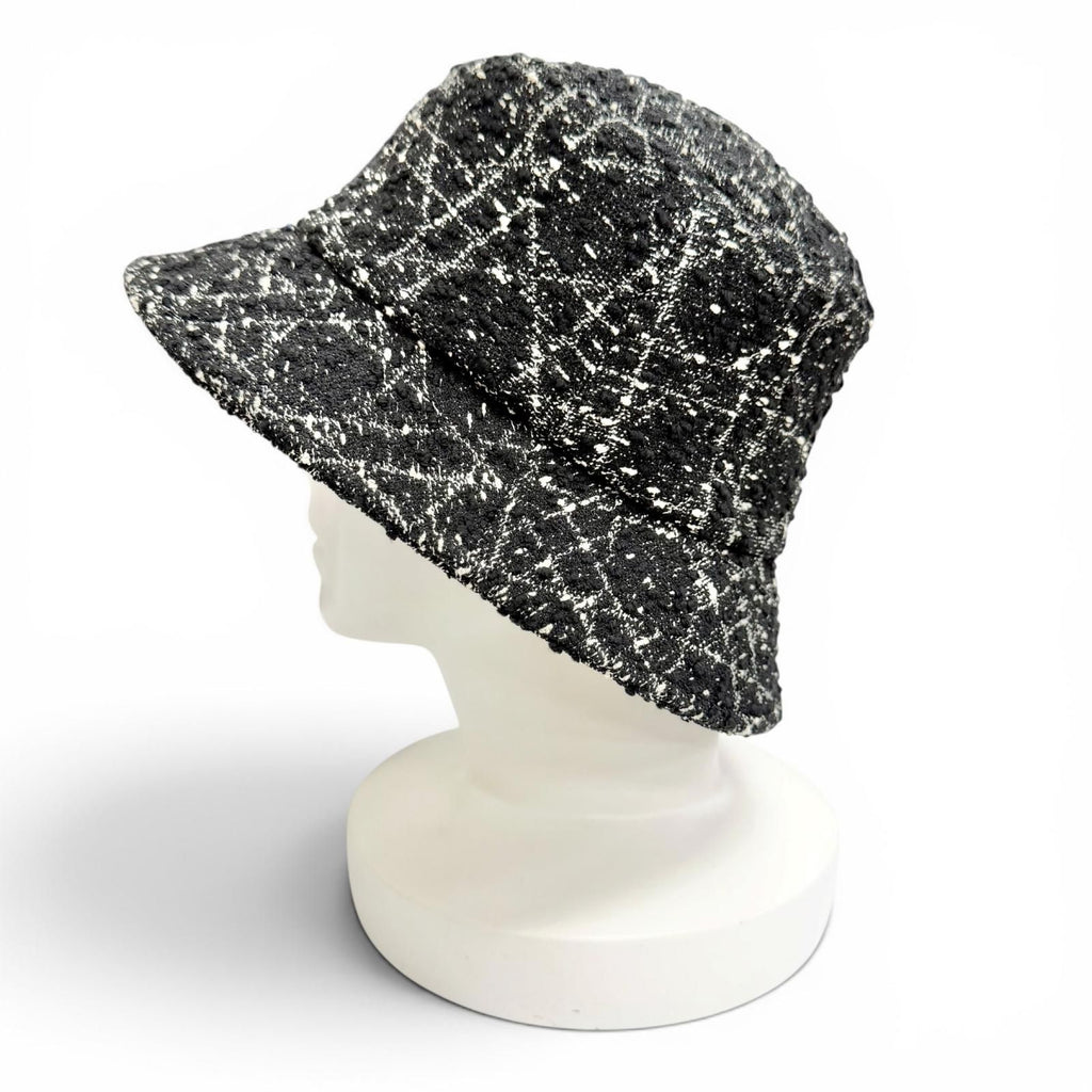 Dior Teddy-d Bob Hat Macro Cannage Bucket Hat Black 59 — view 3