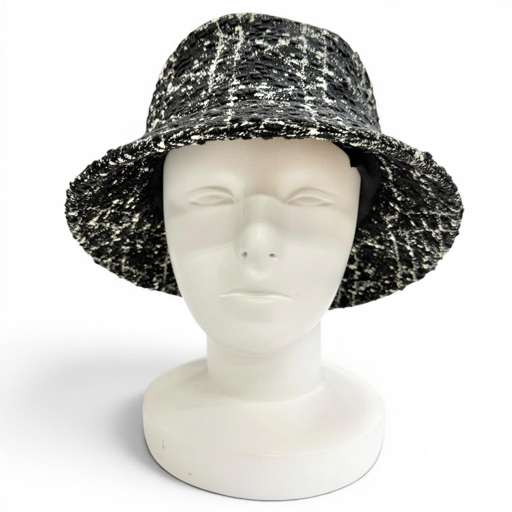 Dior Teddy-d Bob Hat Macro Cannage Bucket Hat Black 59 — view 2