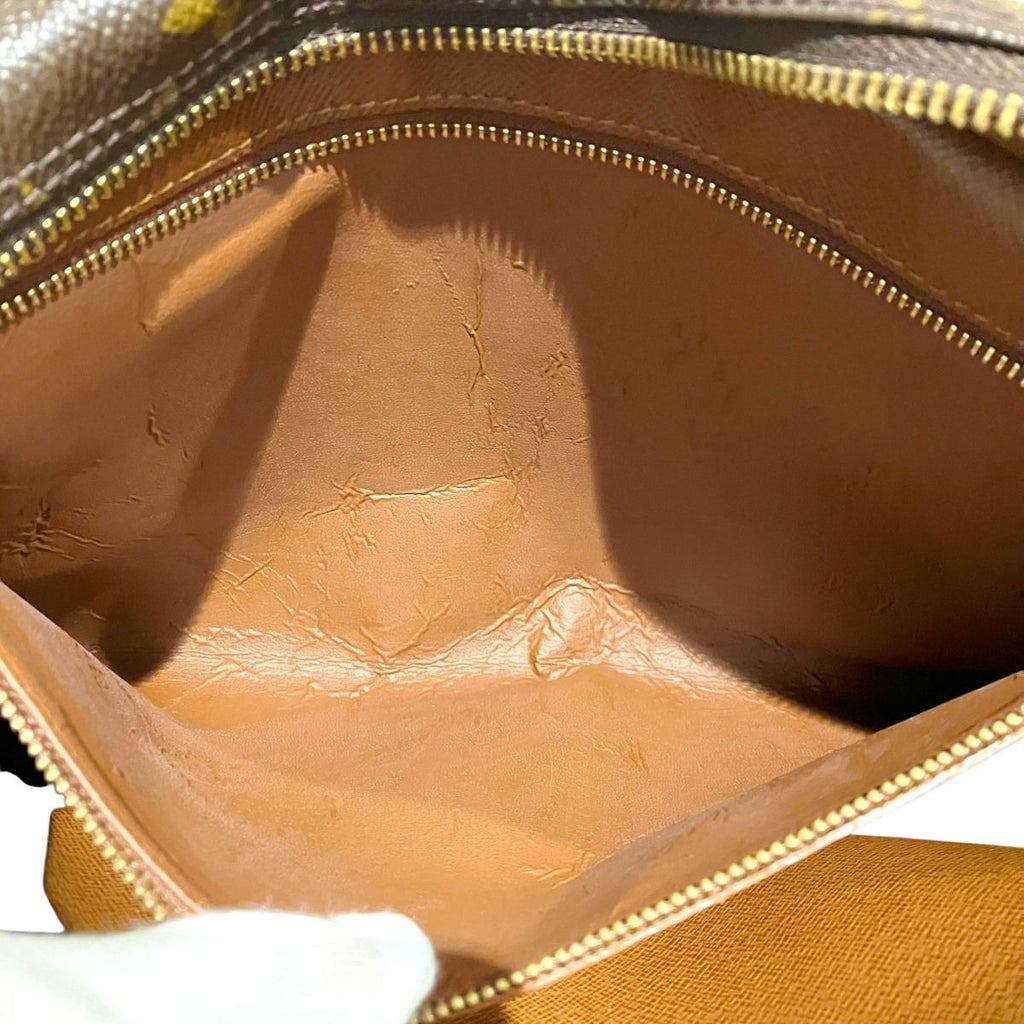 Louis Vuitton Trocadero GM Monogram Shoulder Bag Canvas — view 9