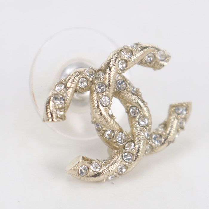 Chanel CC Logo Earrings Metal — view 2