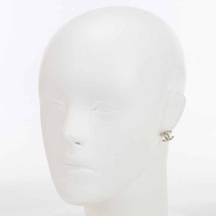 Chanel CC Logo Earrings Metal — view 5