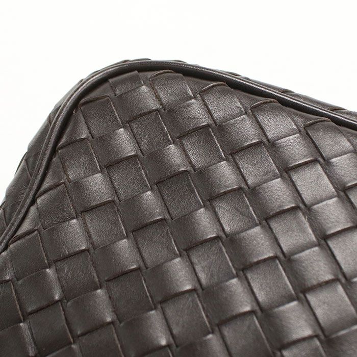 Bottega Veneta Intrecciato Pouch Leather — view 7
