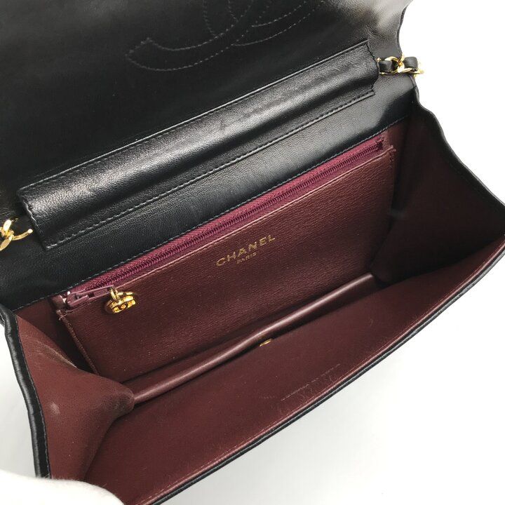 Chanel CC Logo Quilted Push Lock Chain Shoulder Bag Black — view 8
