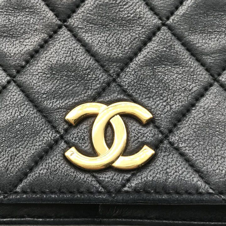 Chanel CC Logo Quilted Push Lock Chain Shoulder Bag Black — view 9