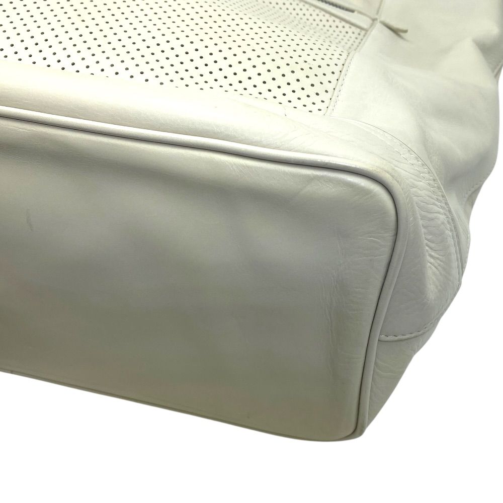 Bottega Veneta Tote Front Perforated Leather Ivory Lightweight — view 4