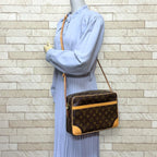Louis Vuitton Trocadero GM Monogram Shoulder Bag Canvas Brown — view 2