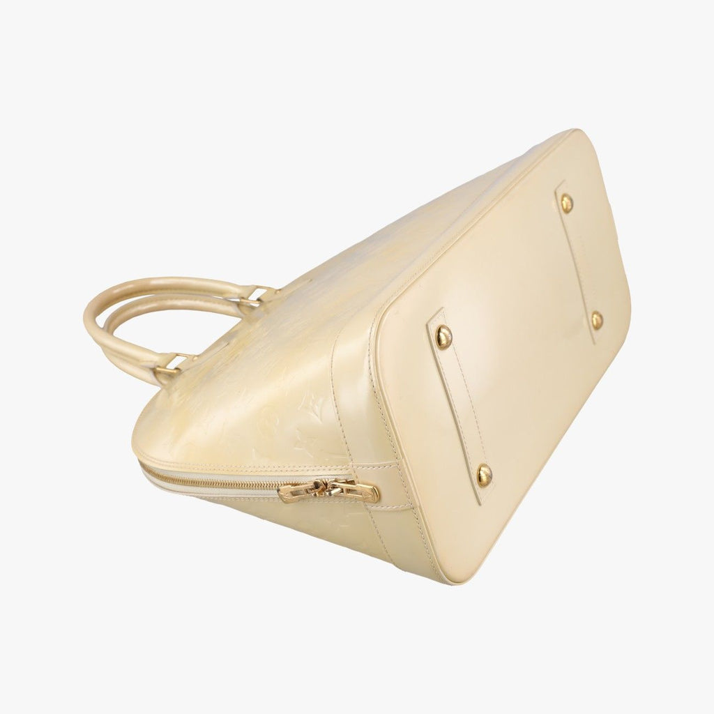 Louis Vuitton Alma GM Blanc Corail Vernis Handbag — view 7