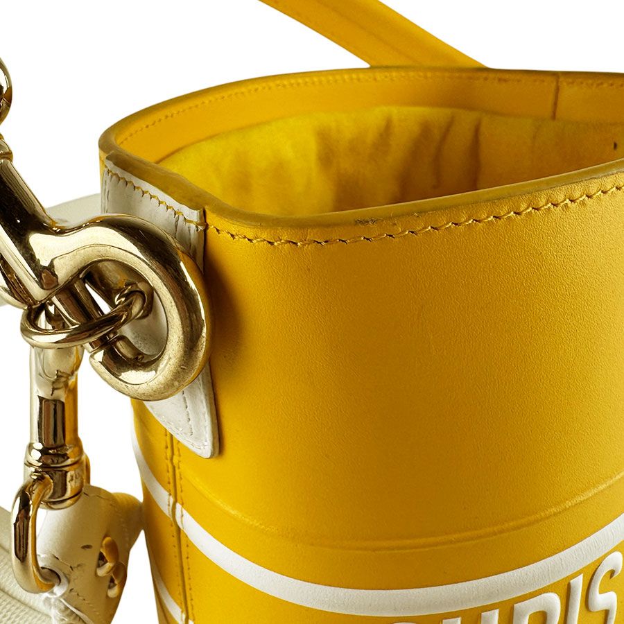 Dior Shoulder Bag Vibe Bucket — view 7