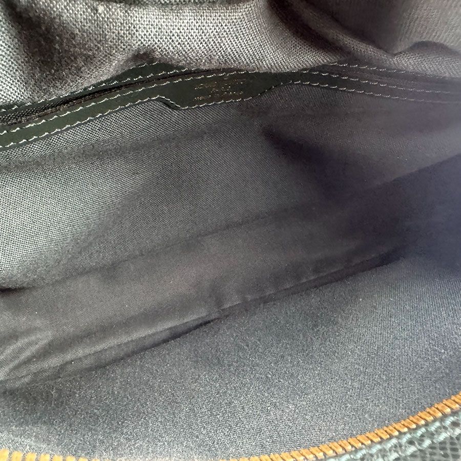 Louis Vuitton Shoulder Bag Reporter PM — view 5