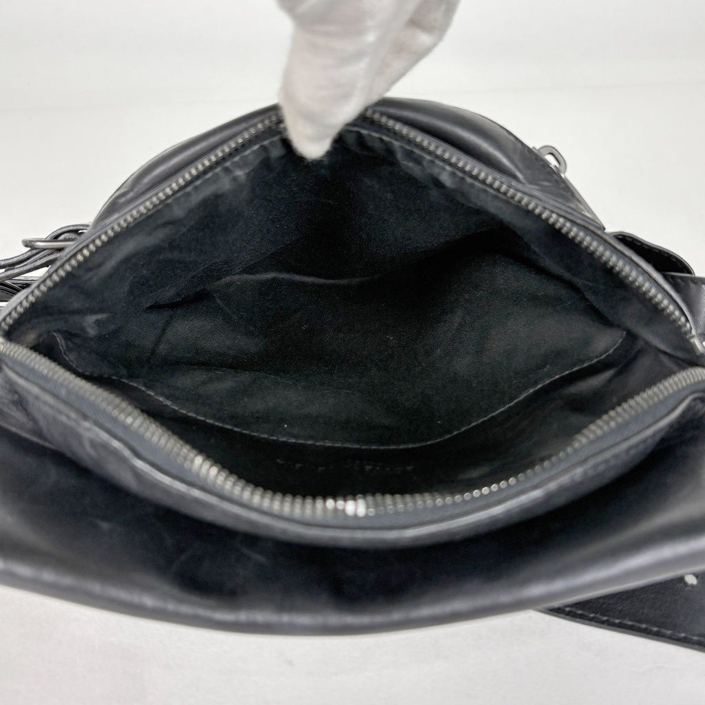 Bottega Veneta Intrecciato Waist Bag Pouch Leather Black — view 8