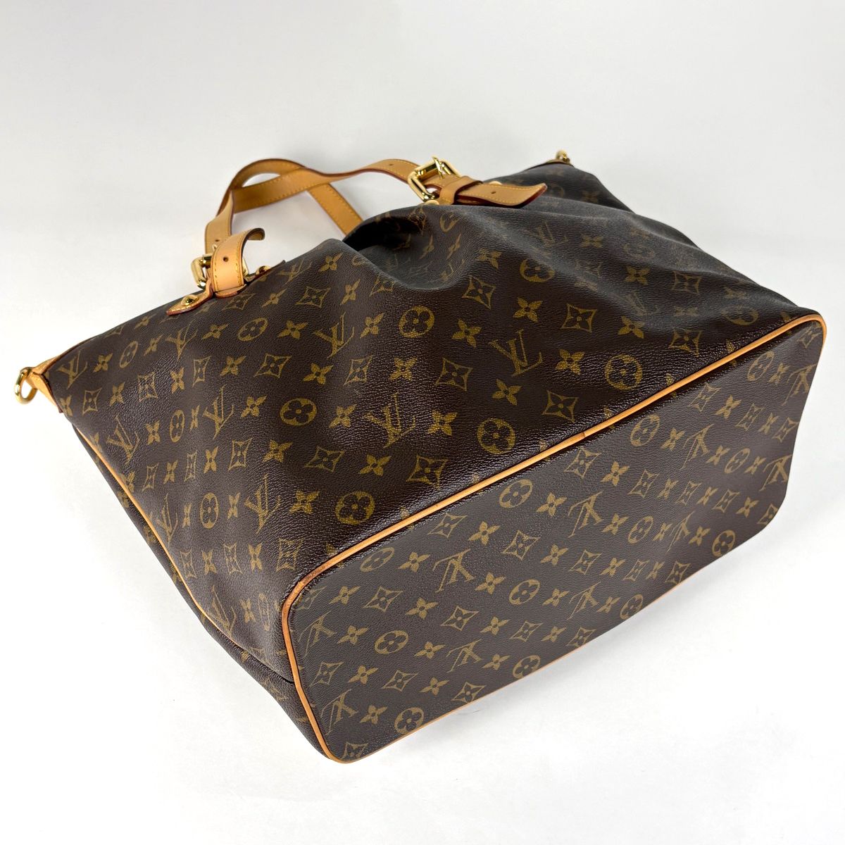 Louis Vuitton Palermo GM Handbag 2-Way Shoulder Tote Monogram Brown — view 2