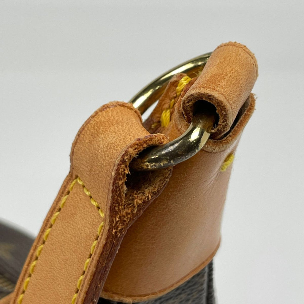 Louis Vuitton Boulogne 30 Shoulder Bag Monogram Brown — view 7