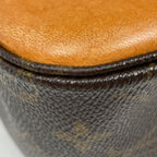 Louis Vuitton Boulogne 30 Shoulder Bag Monogram Brown — view 3