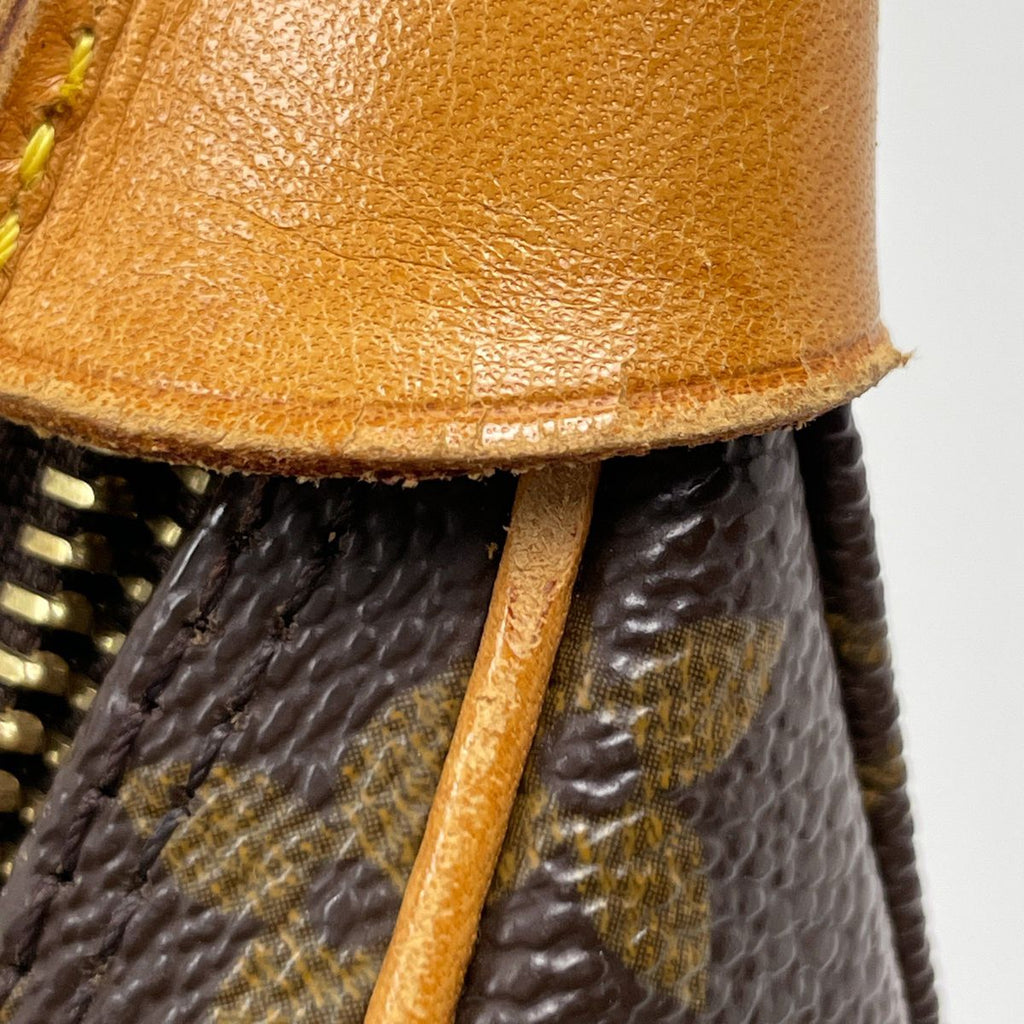 Louis Vuitton Boulogne 30 Shoulder Bag Monogram Brown — view 5