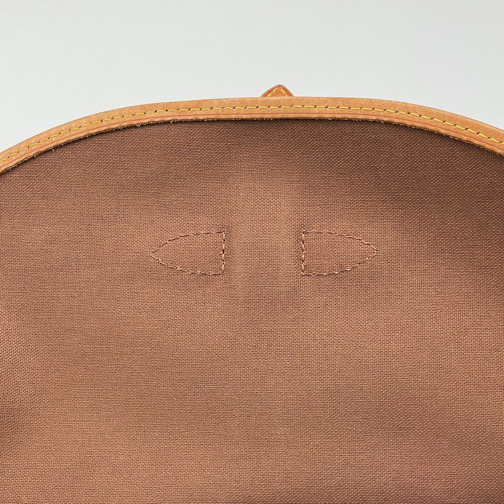 Louis Vuitton Saumur 30 Crossbody Shoulder Bag Monogram Brown — view 7