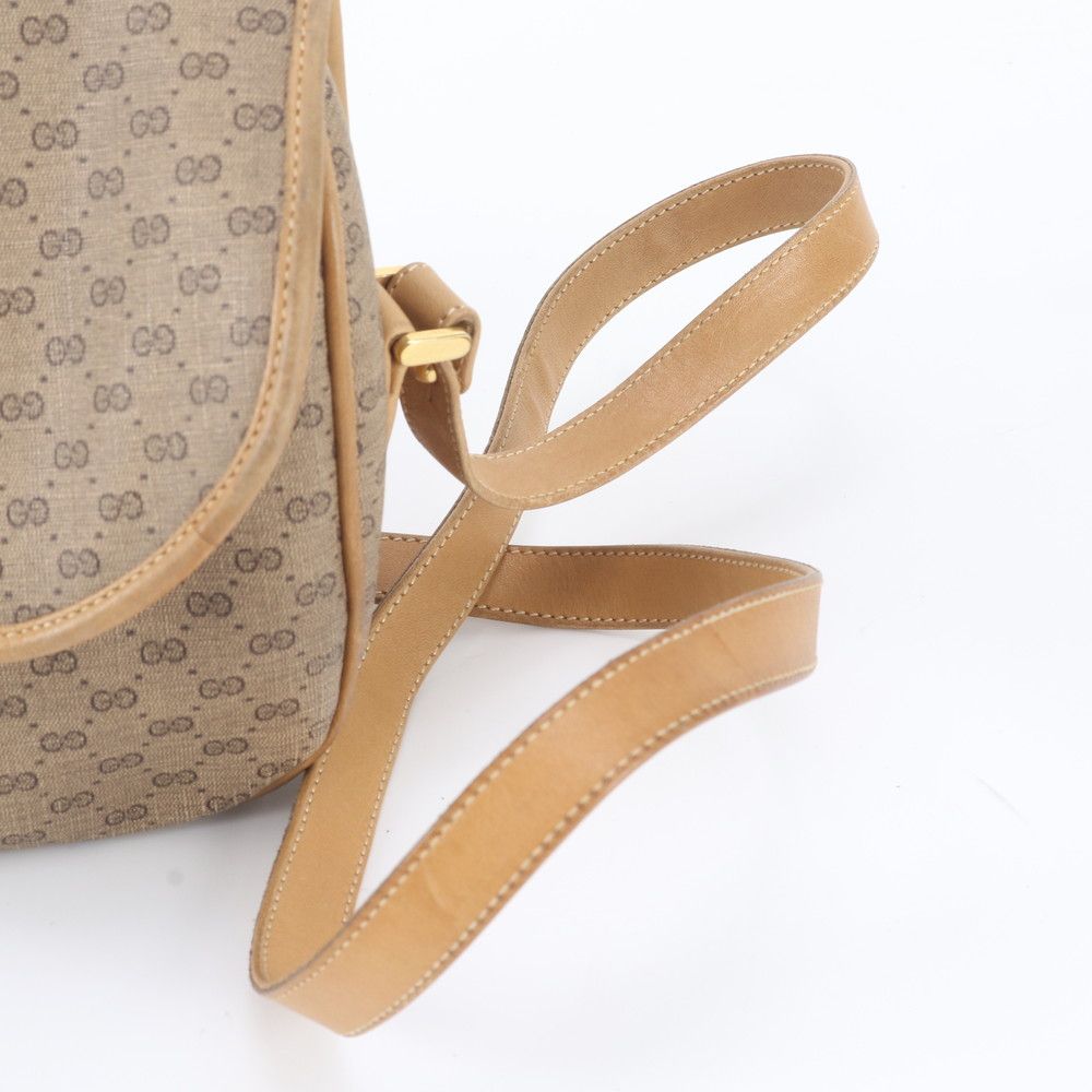 Gucci Vintage Micro GG Sherry Line Leather Shoulder Bag Crossbody — view 2