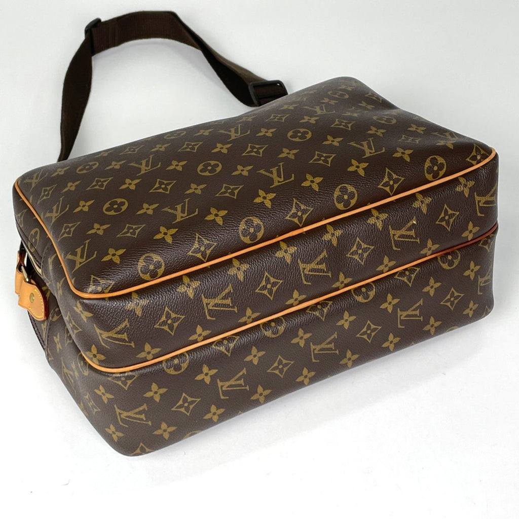 Louis Vuitton Reporter GM Crossbody Shoulder Bag Monogram Brown — view 2