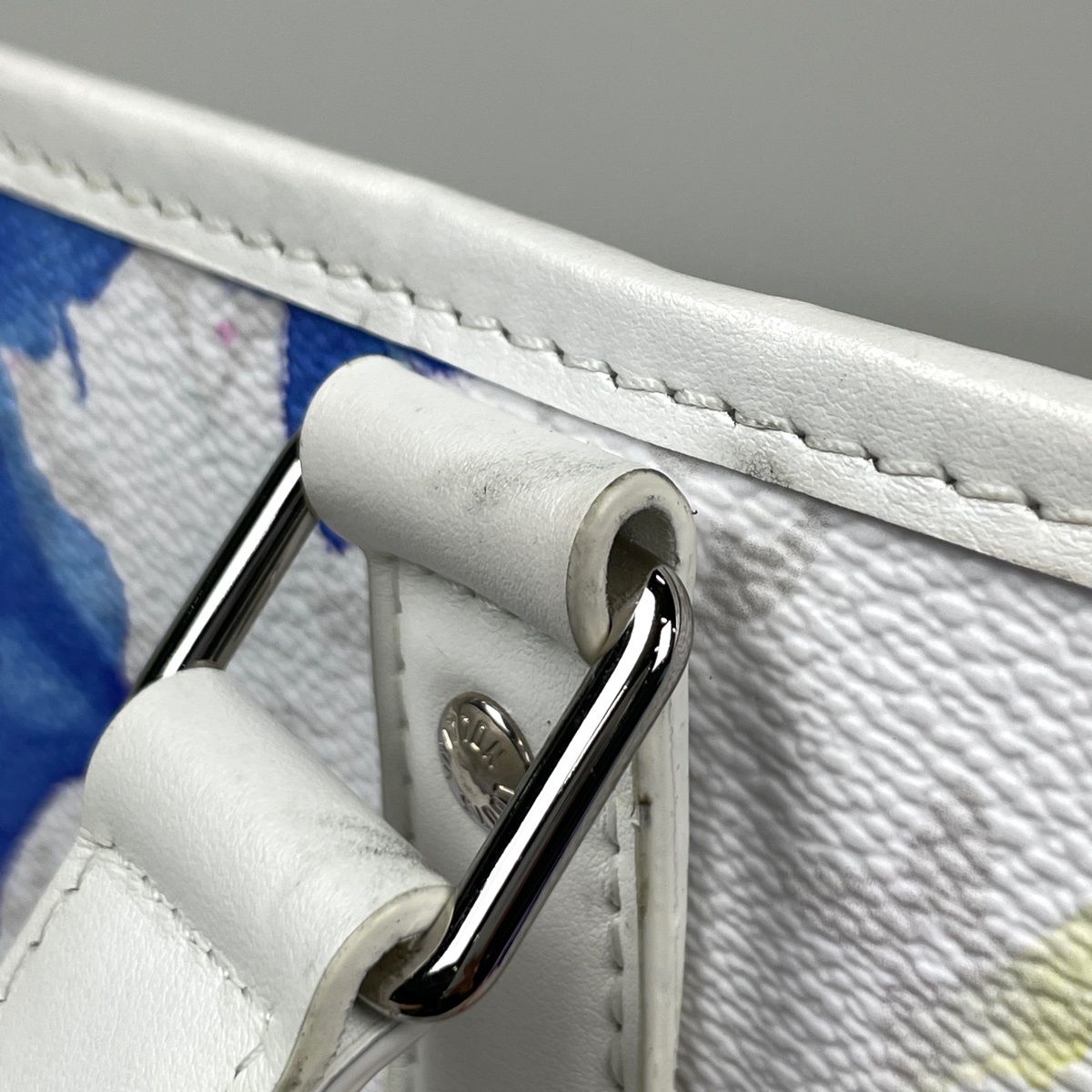 Louis Vuitton Weekend Tote GM Monogram Water Color Multicolor White — view 5