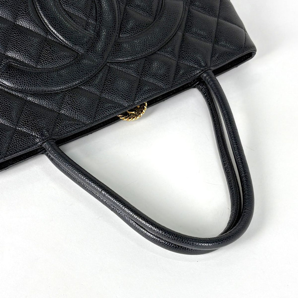 Chanel Reissue Tote CC Logo Quilted Caviar Leather Black — view 6