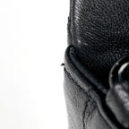 Chanel Stitch Chain Shoulder Bag CC Logo Blanc Leather Black — view 6