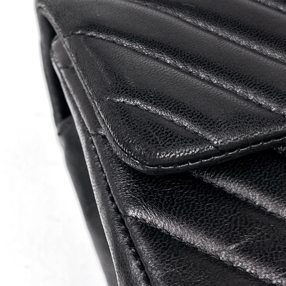 Chanel Stitch Chain Shoulder Bag CC Logo Blanc Leather Black — view 4
