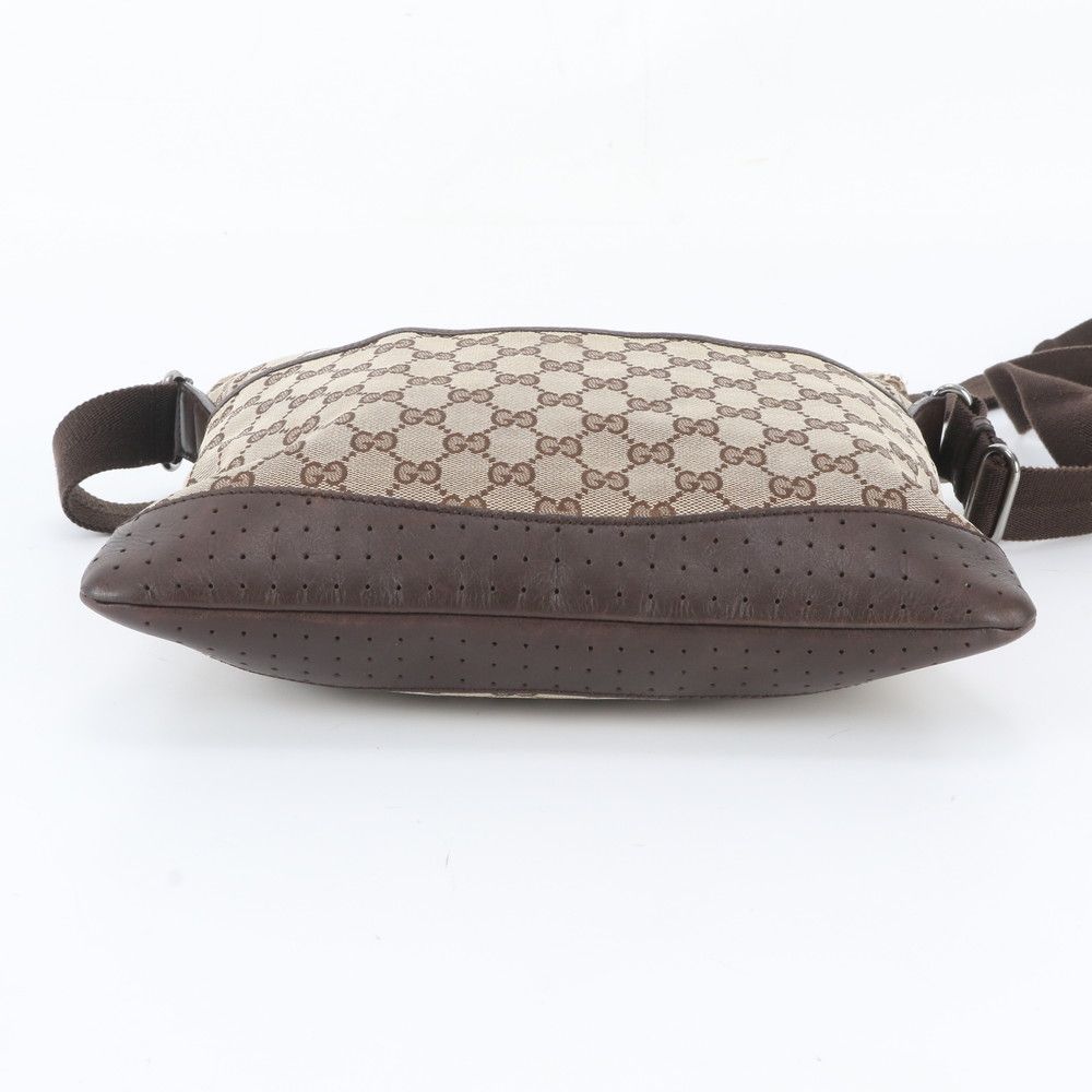 Gucci GG Canvas Leather Shoulder Bag Crossbody Messenger Business — view 6
