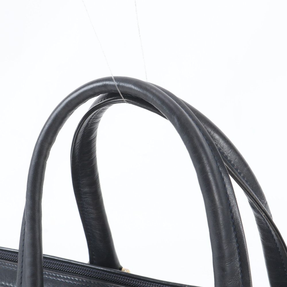 Gucci Vintage Interlocking Leather Handbag Tote Navy — view 2