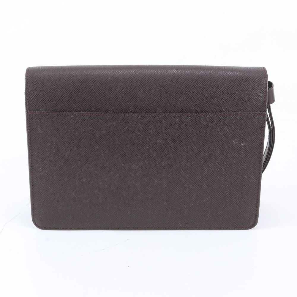 Louis Vuitton Taiga Pochette Clado Acajou Leather Clutch Pouch — view 3