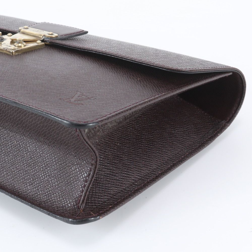 Louis Vuitton Taiga Pochette Clado Acajou Leather Clutch Pouch — view 4
